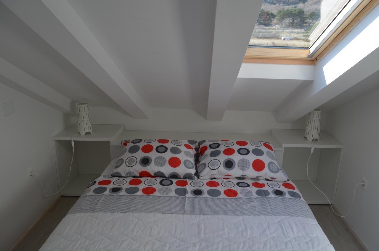 Apartments Mare I Baska  Luaran gambar