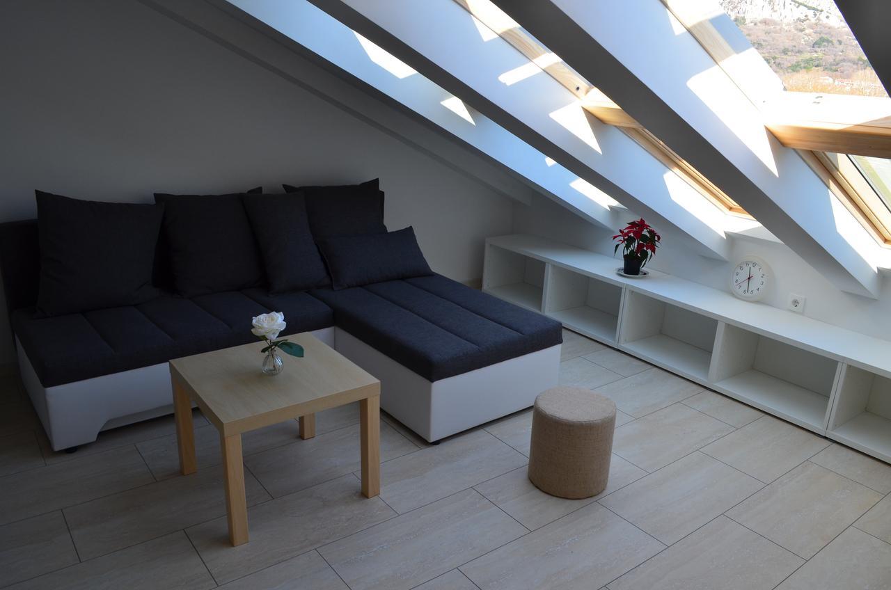 Apartments Mare I Baska  Luaran gambar