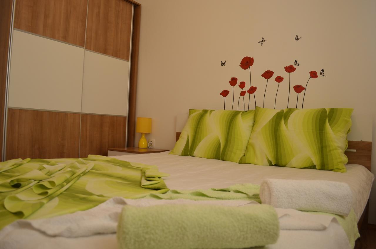 Apartments Mare I Baska  Luaran gambar