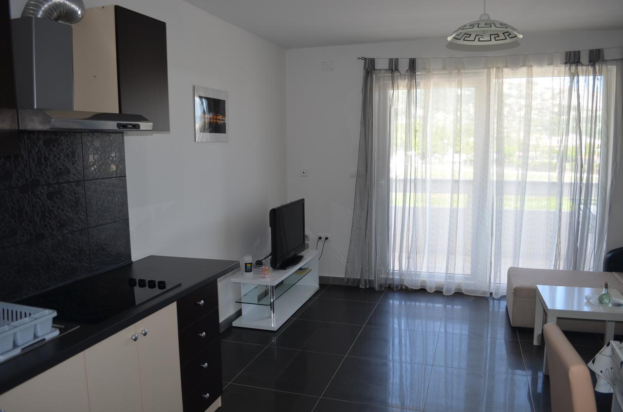 Apartments Mare I Baska  Luaran gambar